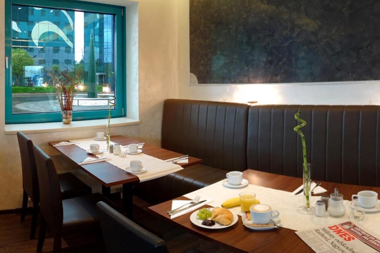 Amedia Express Hotel 3*